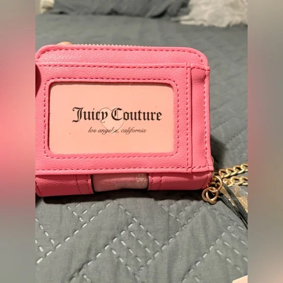Juicy Couture Pink Wallet with Gold Accents - Picture 4 of 9